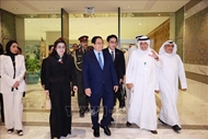 Vietnamese Prime Minister visits Kuwait’s Al-Zour Refinery